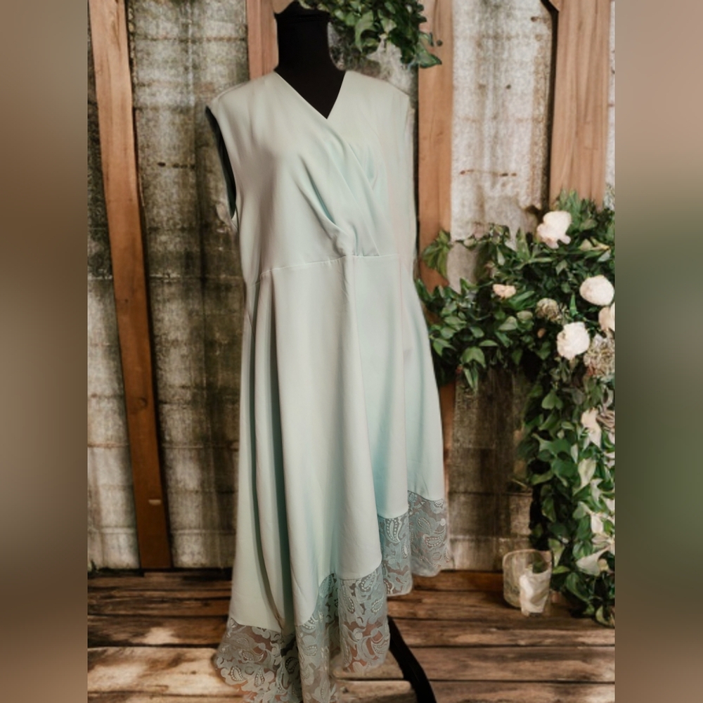 Christian Siriano for Lane Bryant dress size 20 asymmetrical hem